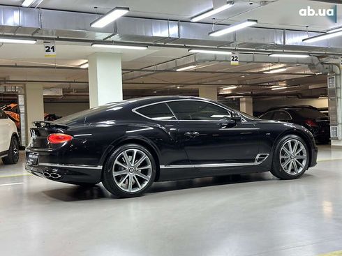 Bentley Continental GT 2020 - фото 20