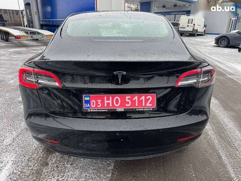 Tesla Model 3 2022 - фото 6