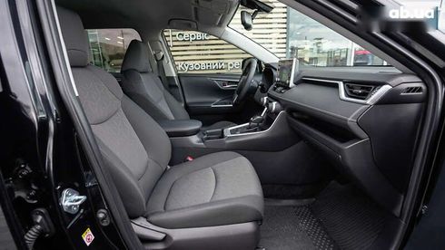 Toyota RAV4 2018 - фото 6