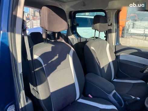 Renault Kangoo 2016 - фото 24