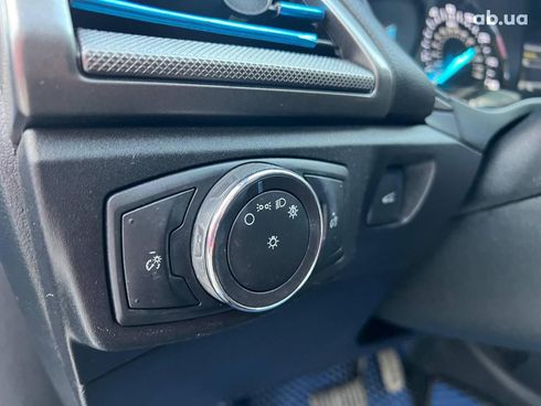 Ford Fusion 2018 синий - фото 20