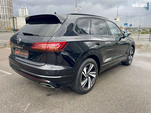 Volkswagen Touareg 2020 - фото 7