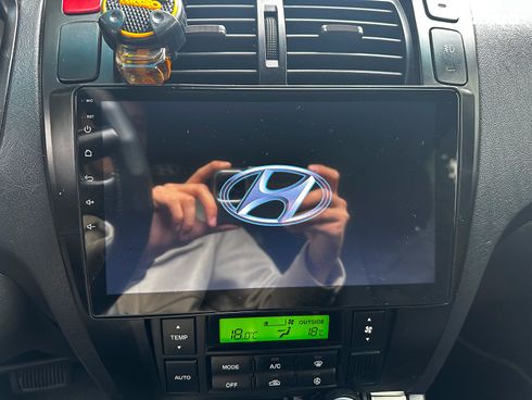 Hyundai Tucson 2011 черный - фото 12