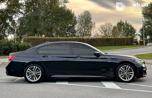 BMW 7 серия 2015 - фото 17