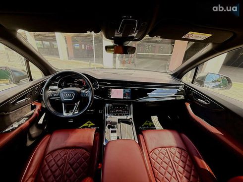 Audi SQ7 2021 - фото 10