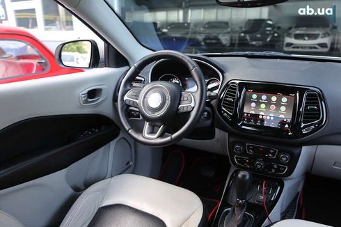 Jeep Compass 2017 - фото 13