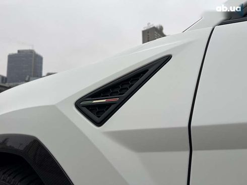 Lamborghini Urus 2020 - фото 12