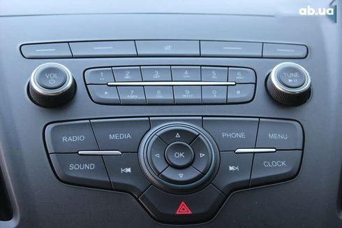 Ford Escape 2019 - фото 30