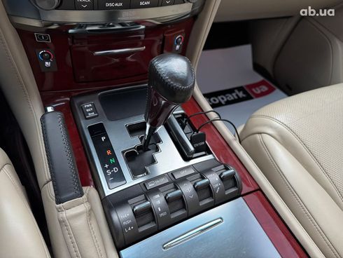 Lexus LX 2008 черный - фото 27