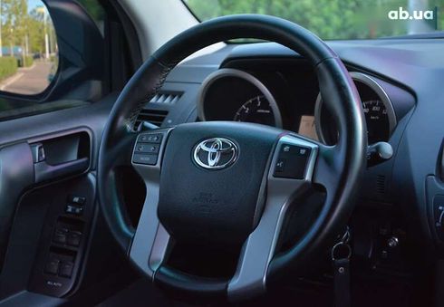 Toyota Land Cruiser Prado 2012 - фото 21