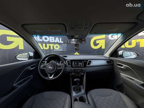 Kia Niro 2019 - фото 18