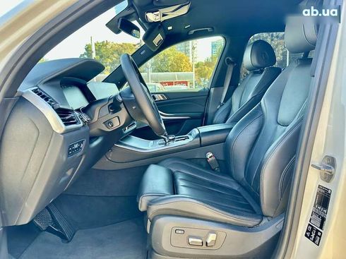 BMW X5 2019 - фото 18
