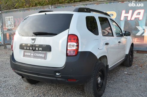 Dacia Duster 2016 белый - фото 4