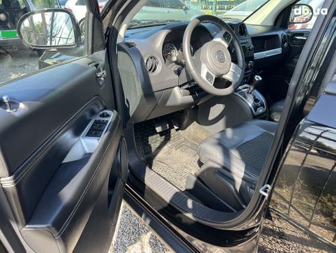 Jeep Compass 2016 черный - фото 17