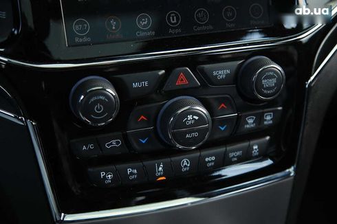 Jeep Grand Cherokee 2018 - фото 16
