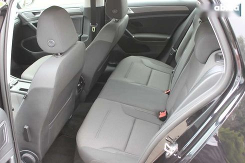 Volkswagen e-Golf 2020 - фото 26