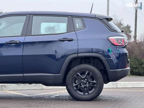 Jeep Compass 2018 - фото 13