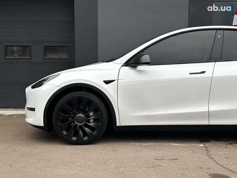 Tesla Model Y 2021 - фото 4