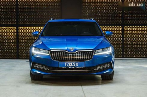 Skoda Superb 2020 - фото 7