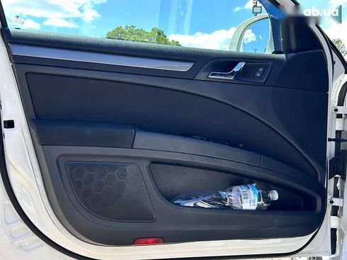 Skoda Superb 2014 - фото 12