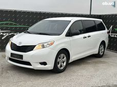 Продаж вживаних Toyota Sienna 2016 року в Києві - купити на Автобазарі