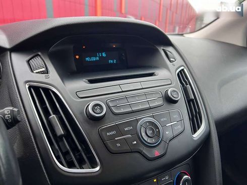 Ford Focus 2015 - фото 21