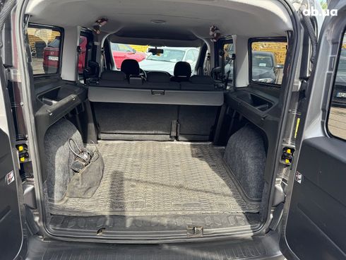 Fiat Doblo 2017 серый - фото 11