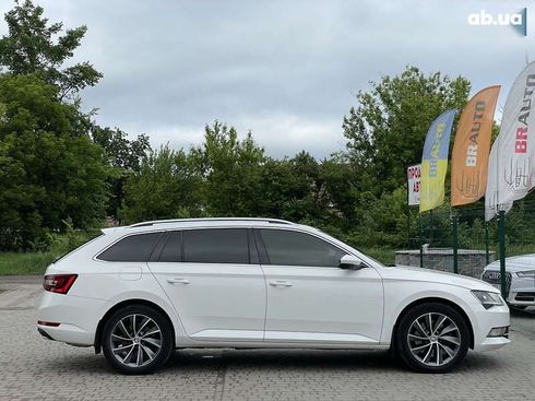 Skoda Superb 2017 - фото 23