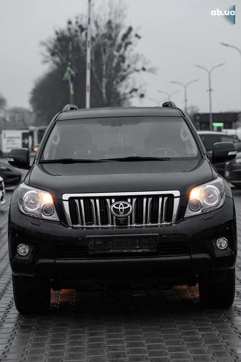 Toyota Land Cruiser Prado 2010 - фото 4