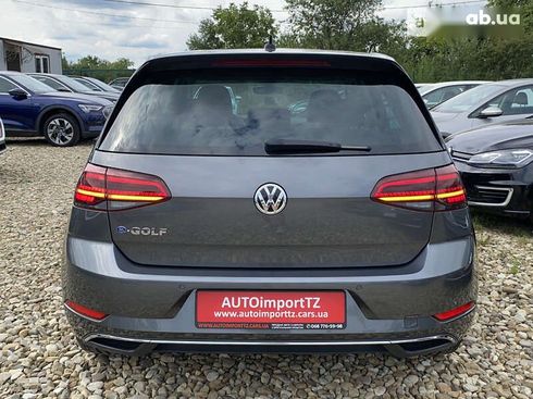 Volkswagen e-Golf 2020 - фото 23