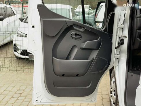 Renault Master 2020 - фото 25