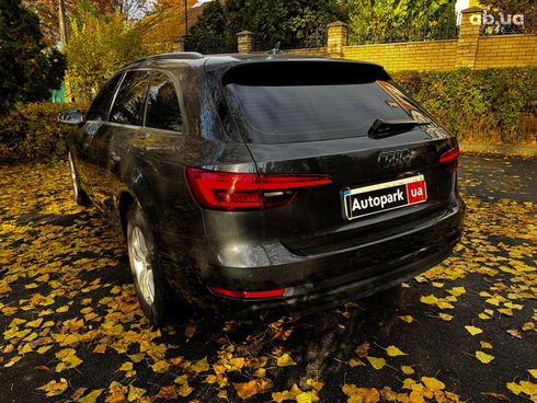 Audi A4 2016 серый - фото 24