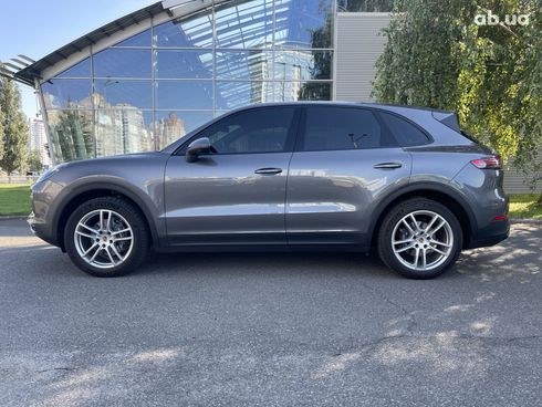 Porsche Cayenne 2019 серый - фото 7