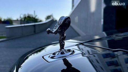 Rolls-Royce Cullinan 2019 - фото 28