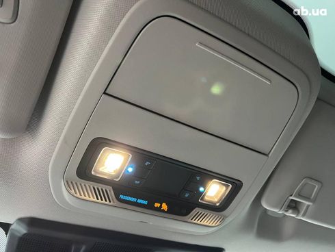 Ford Mustang Mach-E 2022 белый - фото 27