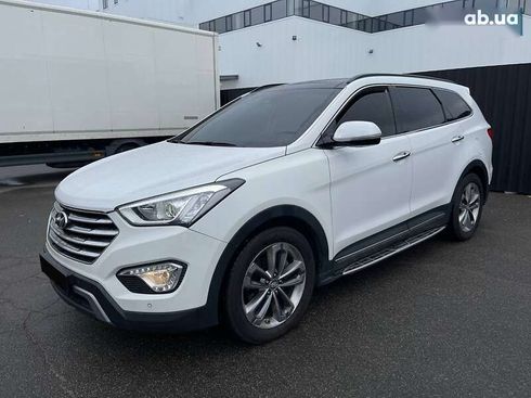 Hyundai Grand Santa Fe 2015 - фото 4
