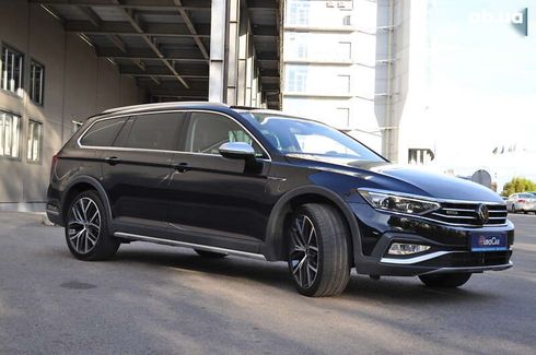 Volkswagen passat alltrack 2022 - фото 7
