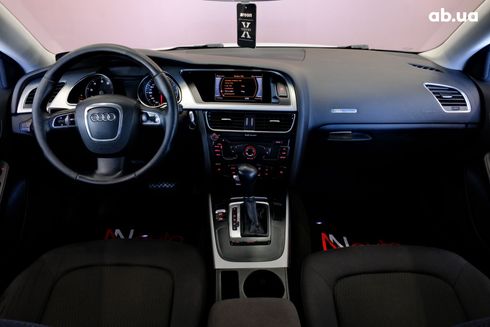 Audi A5 2012 белый - фото 7