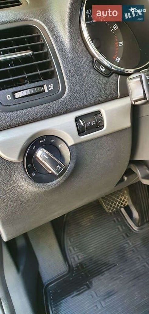 Skoda Yeti 2013 голубой - фото 3