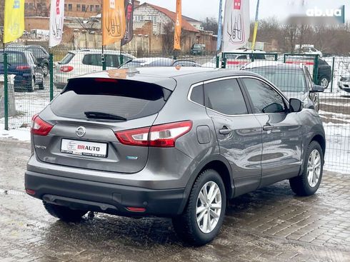 Nissan Qashqai 2015 - фото 18