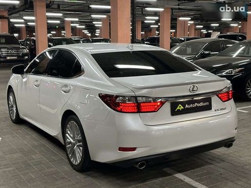 Lexus ES 2015 - фото 10
