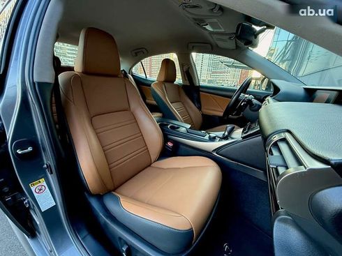 Lexus IS 2013 - фото 15
