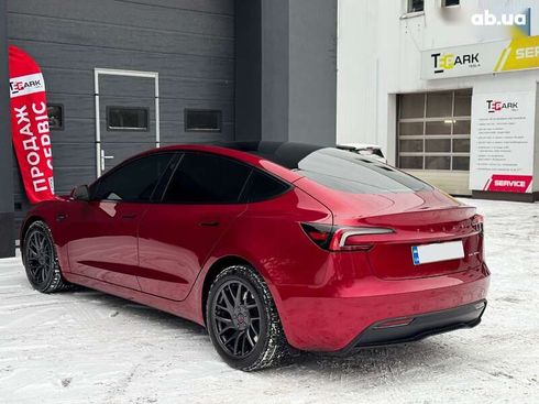 Tesla Model 3 2024 - фото 8