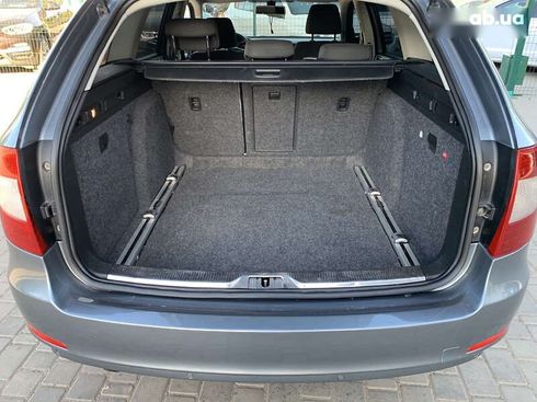 Skoda Superb 2011 - фото 26