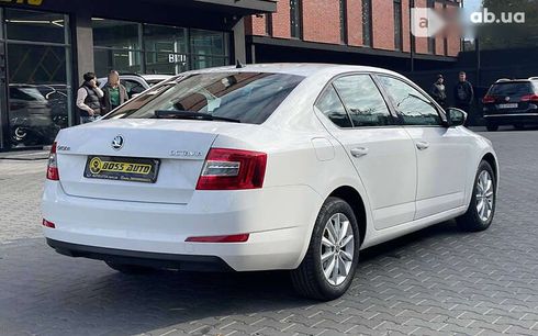 Skoda Octavia 2016 - фото 6