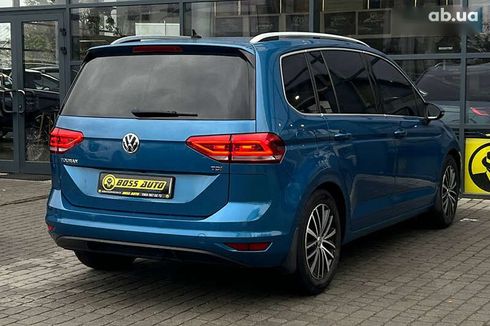 Volkswagen Touran 2015 - фото 6