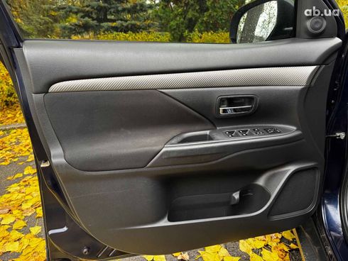 Mitsubishi Outlander 2016 синий - фото 33
