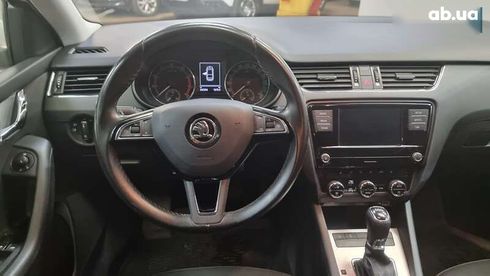 Skoda Octavia 2019 - фото 9