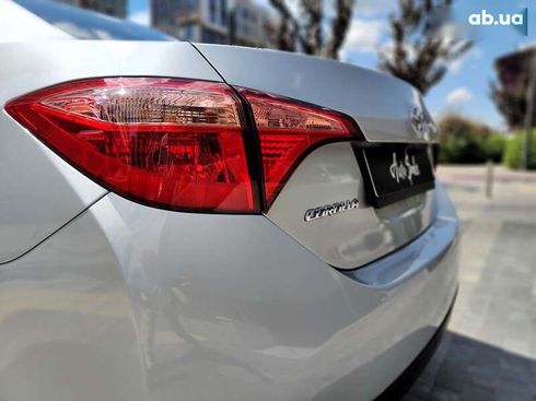 Toyota Corolla 2019 - фото 16