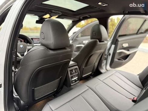 BMW 3 серия 2019 - фото 19